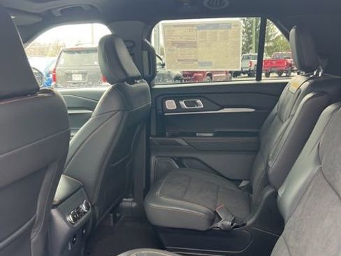 Used 2026 Ford Explorer Tremor AWD/4WD image 53
