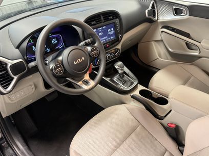 Used 2025 Kia Soul LX w/ LX Technology Package