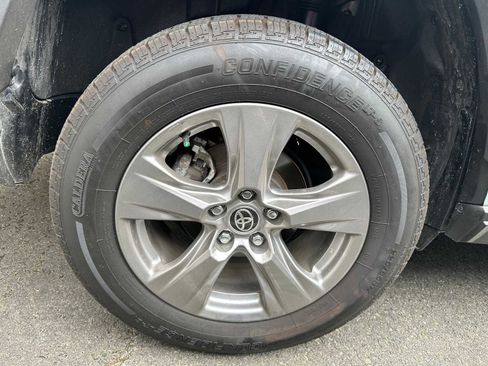 Certified 2023 Toyota RAV4 XLE w/ XLE Grade Weather Package image 4