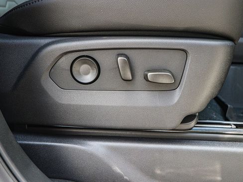 New 2025 Chevrolet Silverado 1500 ZR2 w/ Technology Package image 49