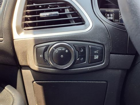 Used 2023 Ford Edge SEL w/ Convenience Package AWD/4WD image 19