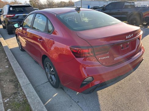 Used 2024 Kia Forte LXS image 7