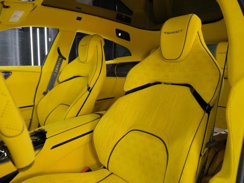 Used 2024 Ferrari Purosangue AWD/4WD image 18