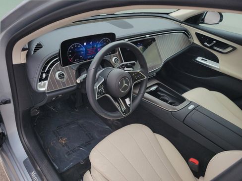 Certified 2025 Mercedes-Benz E 350 Sedan image 23