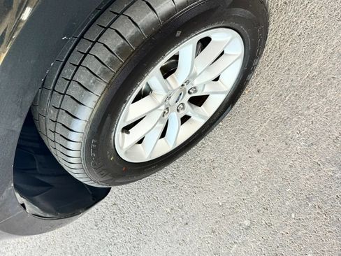 Used 2013 Ford Edge SE FWD image 28