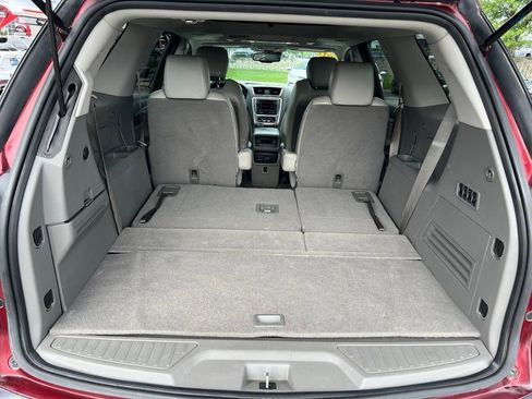 Used 2017 GMC Acadia Limited SLT AWD/4WD image 29