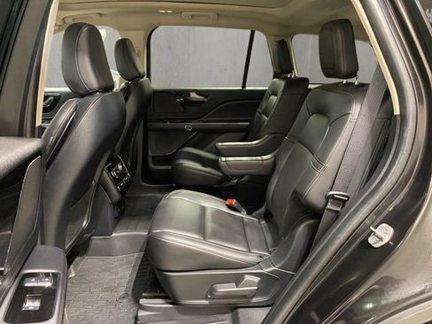 Certified 2023 Lincoln Aviator AWD w/ Premium Package image 22