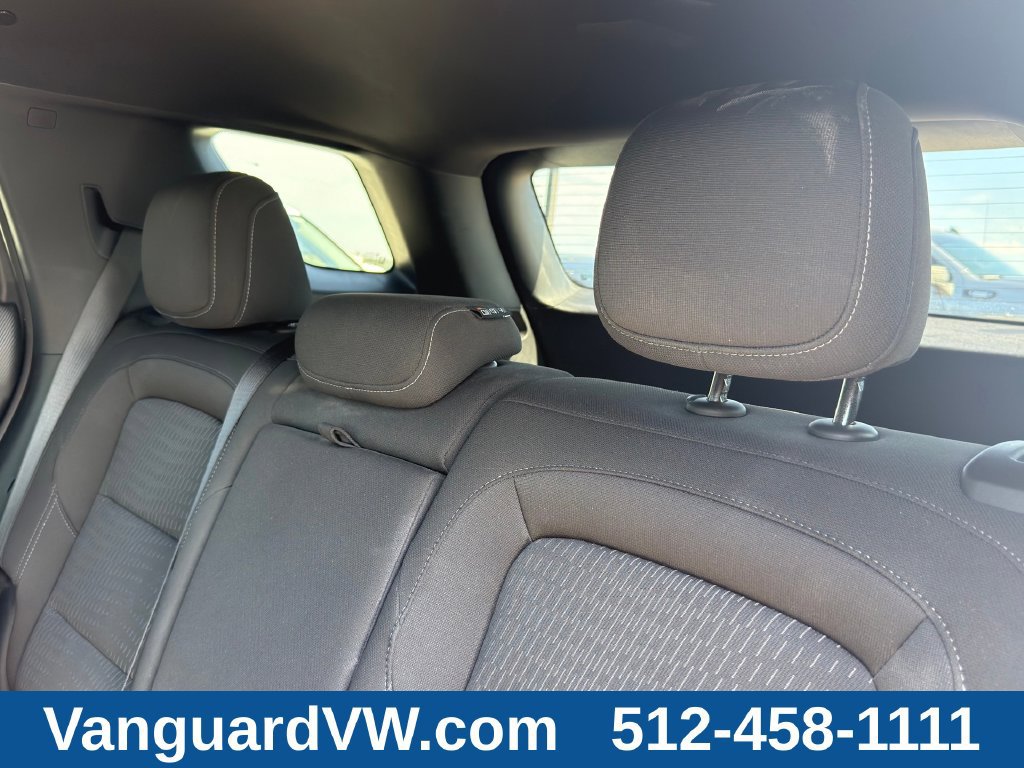 Used 2026 Chevrolet Equinox LT AWD/4WD image 29