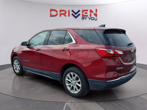 Used 2018 Chevrolet Equinox LT FWD image 3