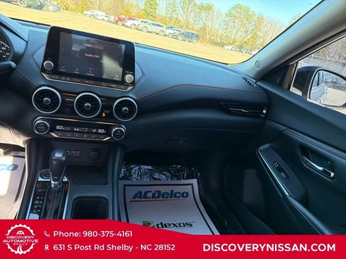 Certified 2020 Nissan Sentra SR w/ Lighting Package image 33