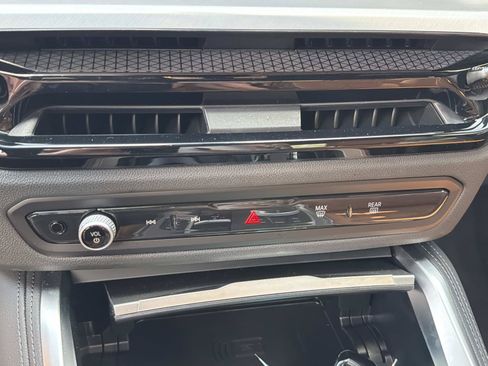 Certified 2025 BMW M240i Coupe RWD image 21