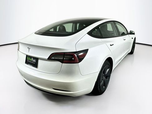 Used 2023 Tesla Model 3 Standard Range RWD image 9