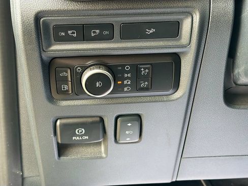 Used 2024 Ford F150 Lariat w/ Equipment Group 502A High AWD/4WD image 10