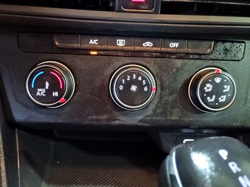 Used 2024 Volkswagen Jetta S image 13