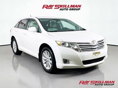 Used 2011 Toyota Venza AWD w/ Convenience Pkg