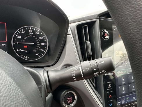 Certified 2025 Subaru Crosstrek 2.5i Premium AWD/4WD image 28