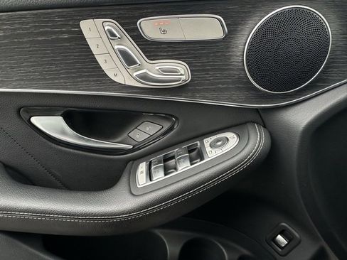 Certified 2022 Mercedes-Benz GLC 300 4MATIC image 16