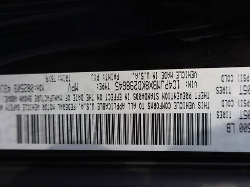 Used 2019 Jeep Cherokee Trailhawk image 4