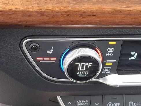 Certified 2023 Audi Q5 2.0T Premium Plus w/ Premium Plus Package image 19