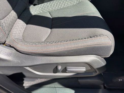 Used 2025 Honda Pilot Sport image 9