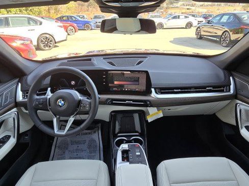 New 2026 BMW X1 xDrive28i w/ Technology Package image 18