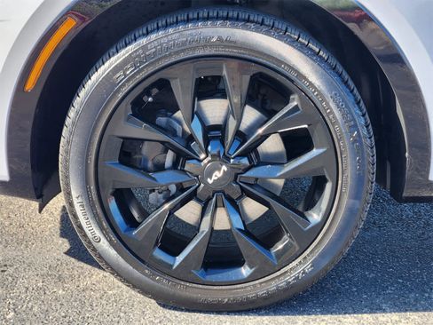 Used 2022 Kia Sorento SX image 9