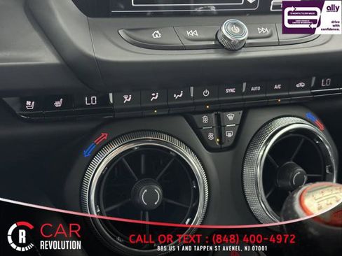 Used 2017 Chevrolet Camaro SS image 34