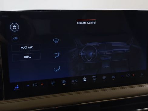 Used 2023 Lincoln Corsair Reserve w/ Equipment Group 201A AWD/4WD image 29