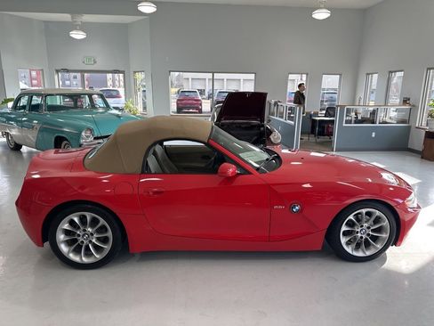 Used 2003 BMW Z4 2.5i image 4