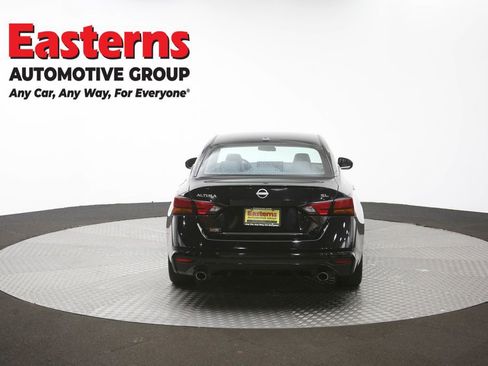 Used 2023 Nissan Altima 2.5 SL FWD image 37