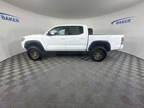 Used 2021 Toyota Tacoma TRD Pro AWD/4WD image 6