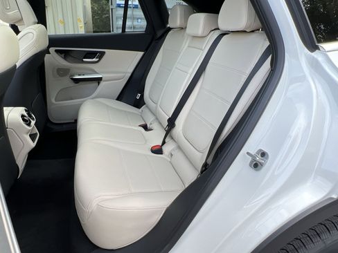 New 2026 Mercedes-Benz GLC 300 4MATIC image 22