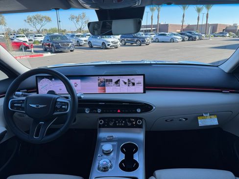 Used 2026 Genesis GV70 2.5T Select image 20