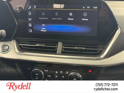 Used 2025 Chevrolet Trax LT w/ Driver Confidence Package FWD image 20