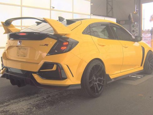 Used 2021 Honda Civic Type R Limited image 9