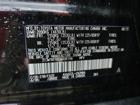 Used 2025 Toyota RAV4 XLE FWD image 25