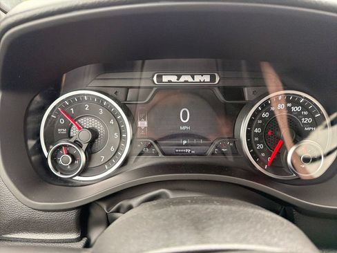 New 2026 RAM 1500 Express AWD/4WD image 13