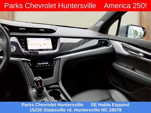 Certified 2024 Cadillac XT6 Premium Luxury w/ Technology Package FWD image 27