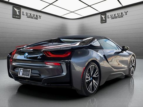 Used 2019 BMW i8 Roadster AWD/4WD image 9