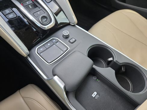 Certified 2025 Acura TLX w/ Technology Package image 27