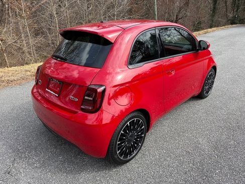 Used 2024 FIAT 500 e (RED) image 6