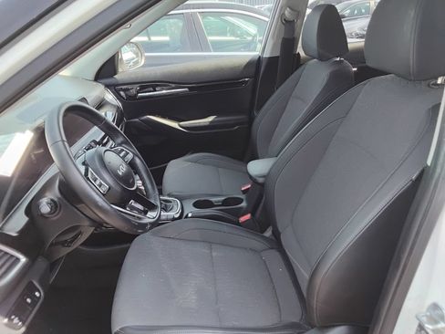 Used 2024 Kia Seltos S AWD/4WD image 11