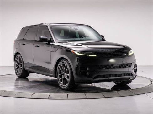 Used 2024 Land Rover Range Rover Sport SE AWD/4WD image 7