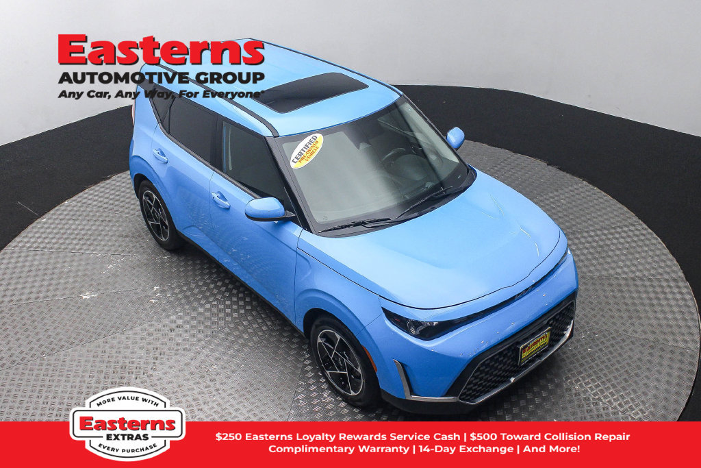 Used 2023 Kia Soul EX FWD image 4