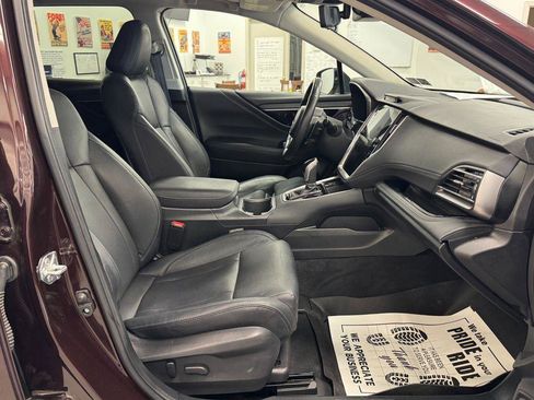 Used 2023 Subaru Outback Touring XT AWD/4WD image 16