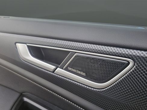 New 2026 Volkswagen Atlas Cross Sport SEL Premium R-Line image 22