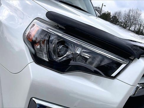 Certified 2022 Toyota 4Runner Limited image 28