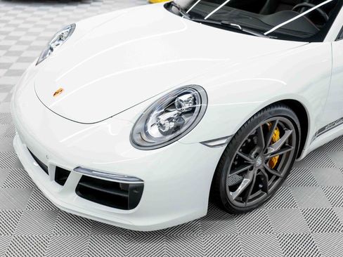 Used 2018 Porsche 911 Carrera T RWD image 14