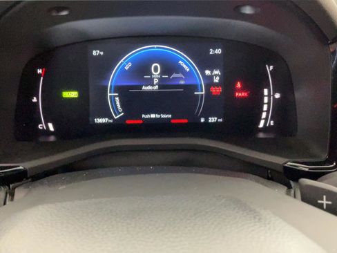 Used 2026 Toyota Camry SE w/ Convenience Package FWD image 10