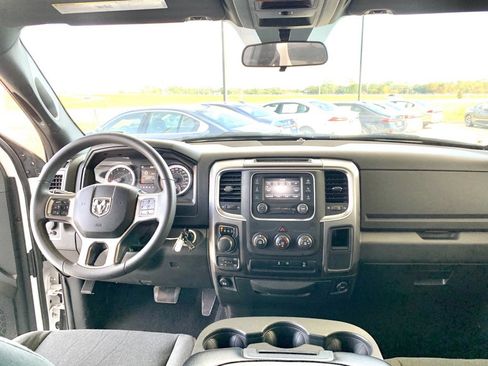 Used 2024 RAM 1500 Classic Warlock image 15